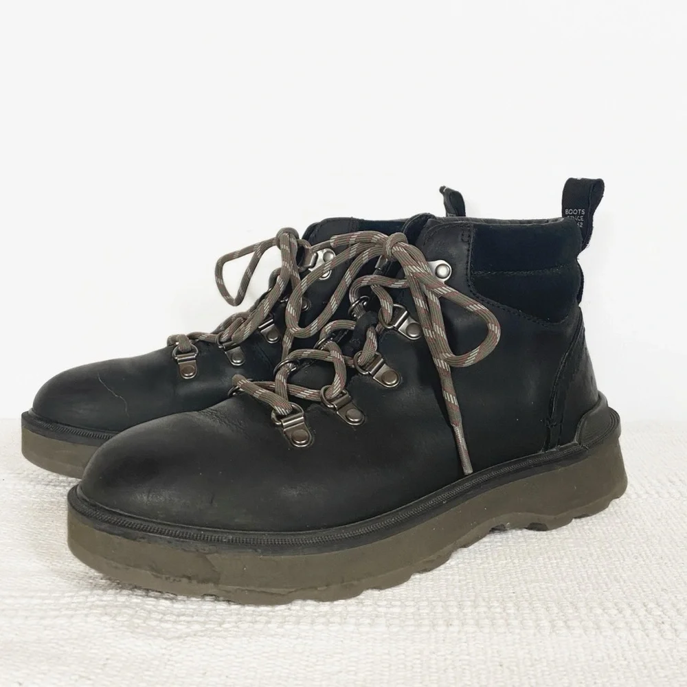 Sorel Womens Hi-line Hikers Boots Womens size 7